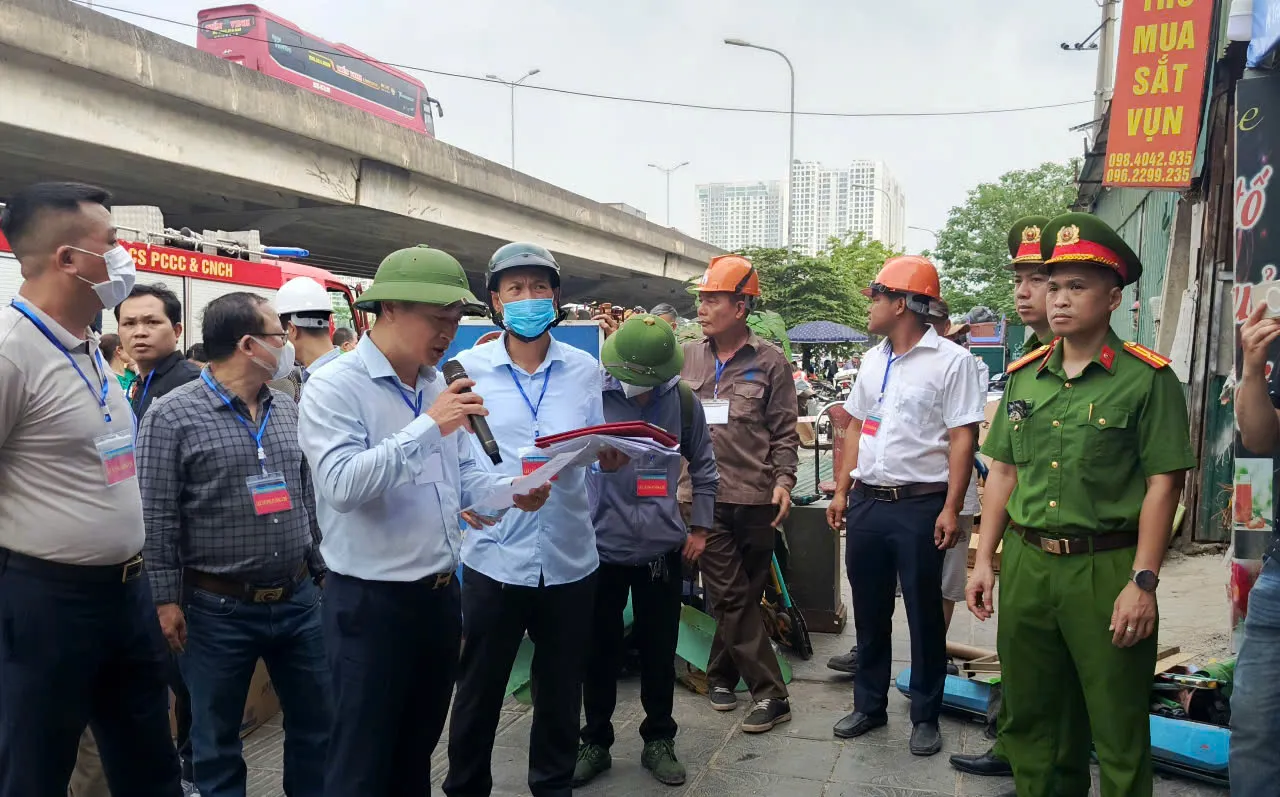 Quận Hoàng Mai cưỡng chế thu hồi đất thực hiện Dự án Khu đô thị mới Đại Kim
