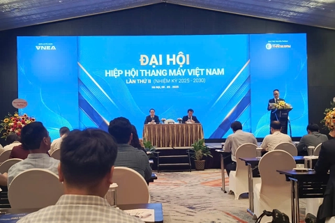 Thang máy Việt Nam hướng tới mục tiêu “Chuẩn hóa - Kết nối - Phát triển”
