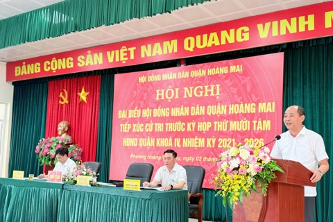 Đại biểu HĐND quận Hoàng Mai tiếp xúc cử tri trước kỳ họp thứ 18 