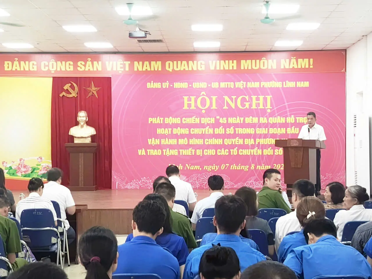 Quyết liệt, chủ động đưa công nghệ đến từng ngõ phố ở phường Lĩnh Nam