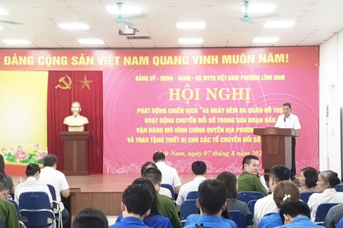 Quyết liệt, chủ động đưa công nghệ đến từng ngõ phố ở phường Lĩnh Nam